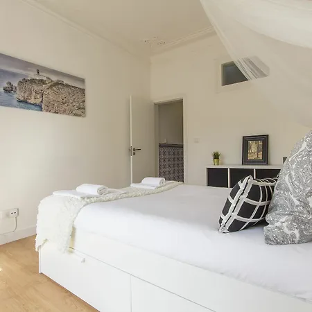 Apartman Bairro Alto Stylish By Homing